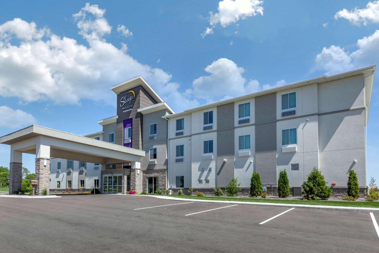 Sleep Inn & Suites Lancaster-Platteville Exterior photo